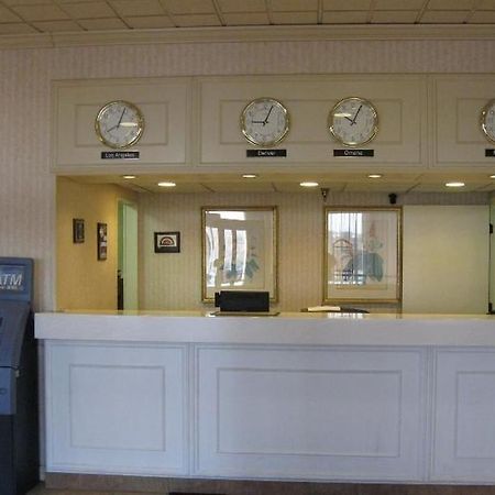 Carol Hotel Omaha Interior photo
