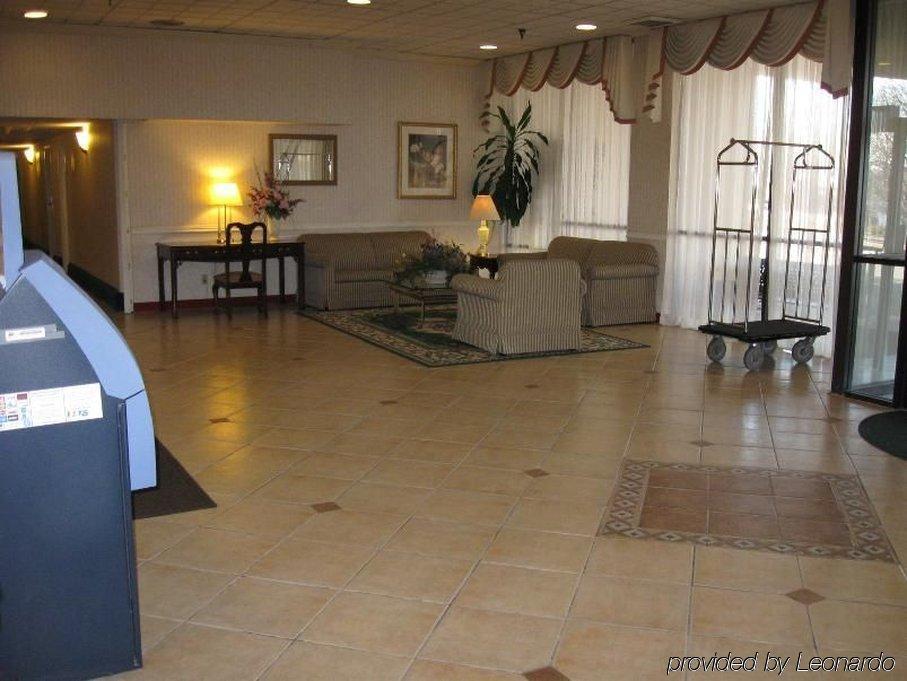 Carol Hotel Omaha Interior photo